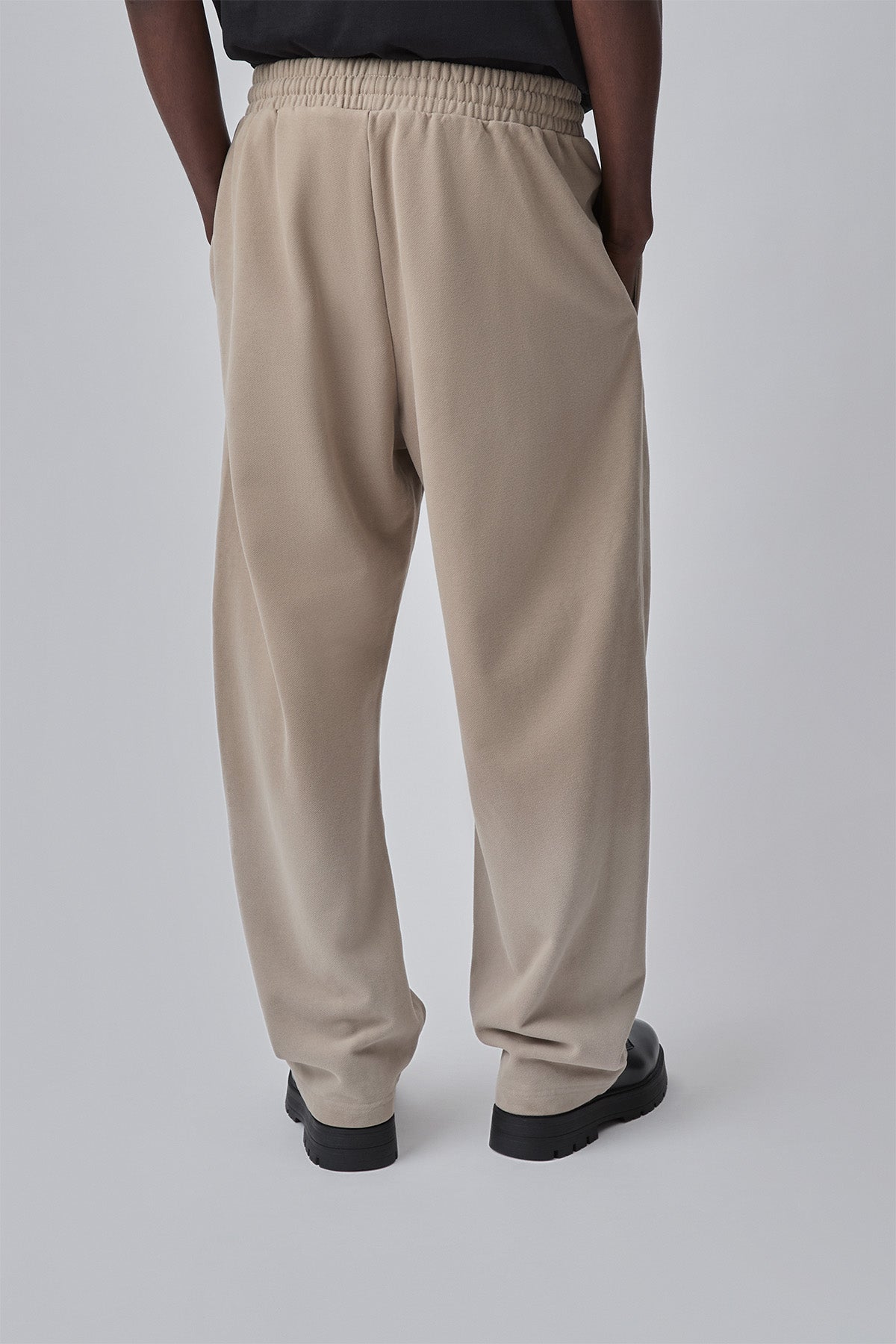 CARROT LEG WASHED JOGGER