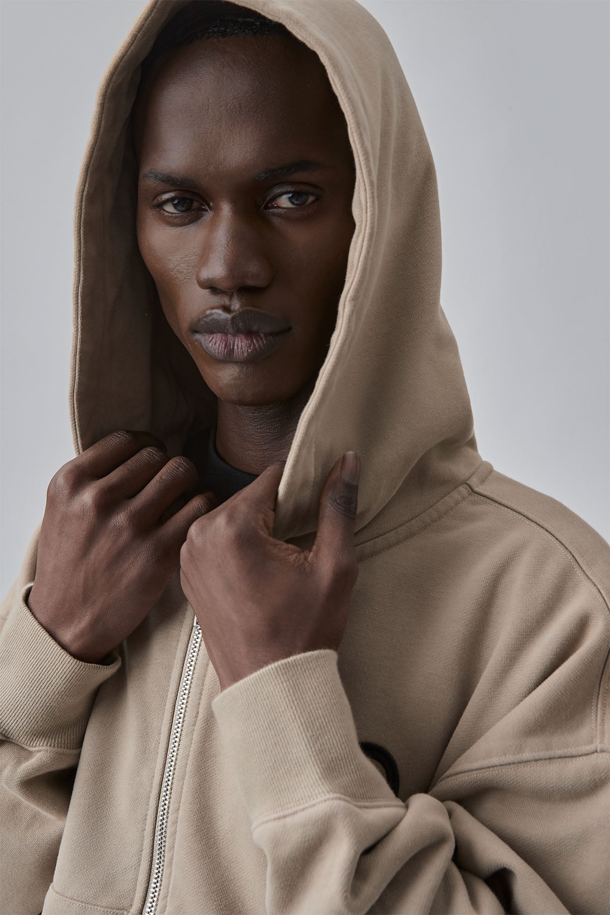 ZIPPER GRADED WASHED HOODIE